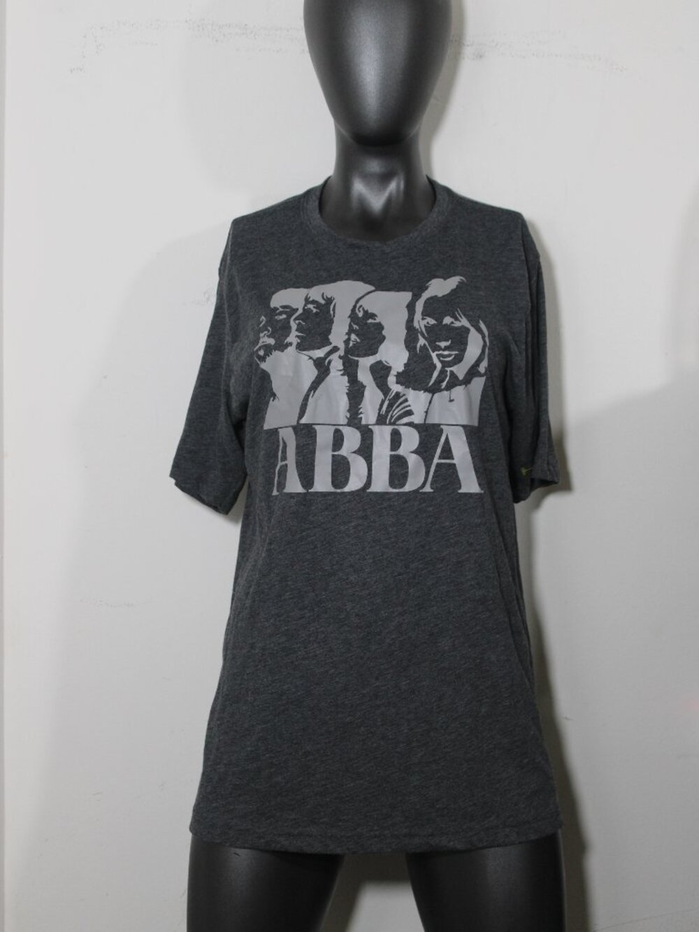 VTG Style ABBA Band Graphic T-Shirt - Charcoal Grey Crewneck - Size Medium